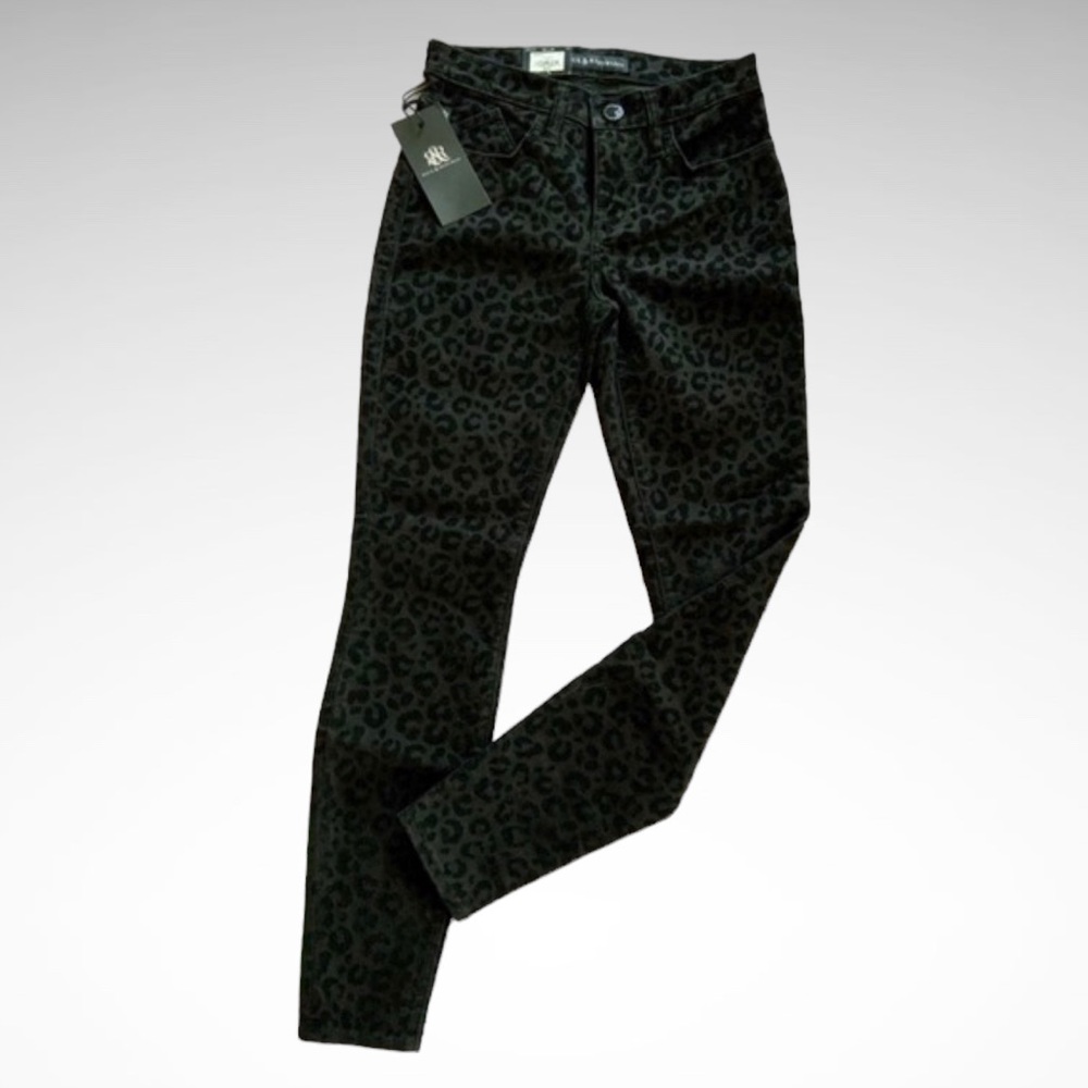 NWT Rock & Republic Black Mid Rise Kashmiere Animal Print Legging Jeans, Size 2 - Picture 2 of 12